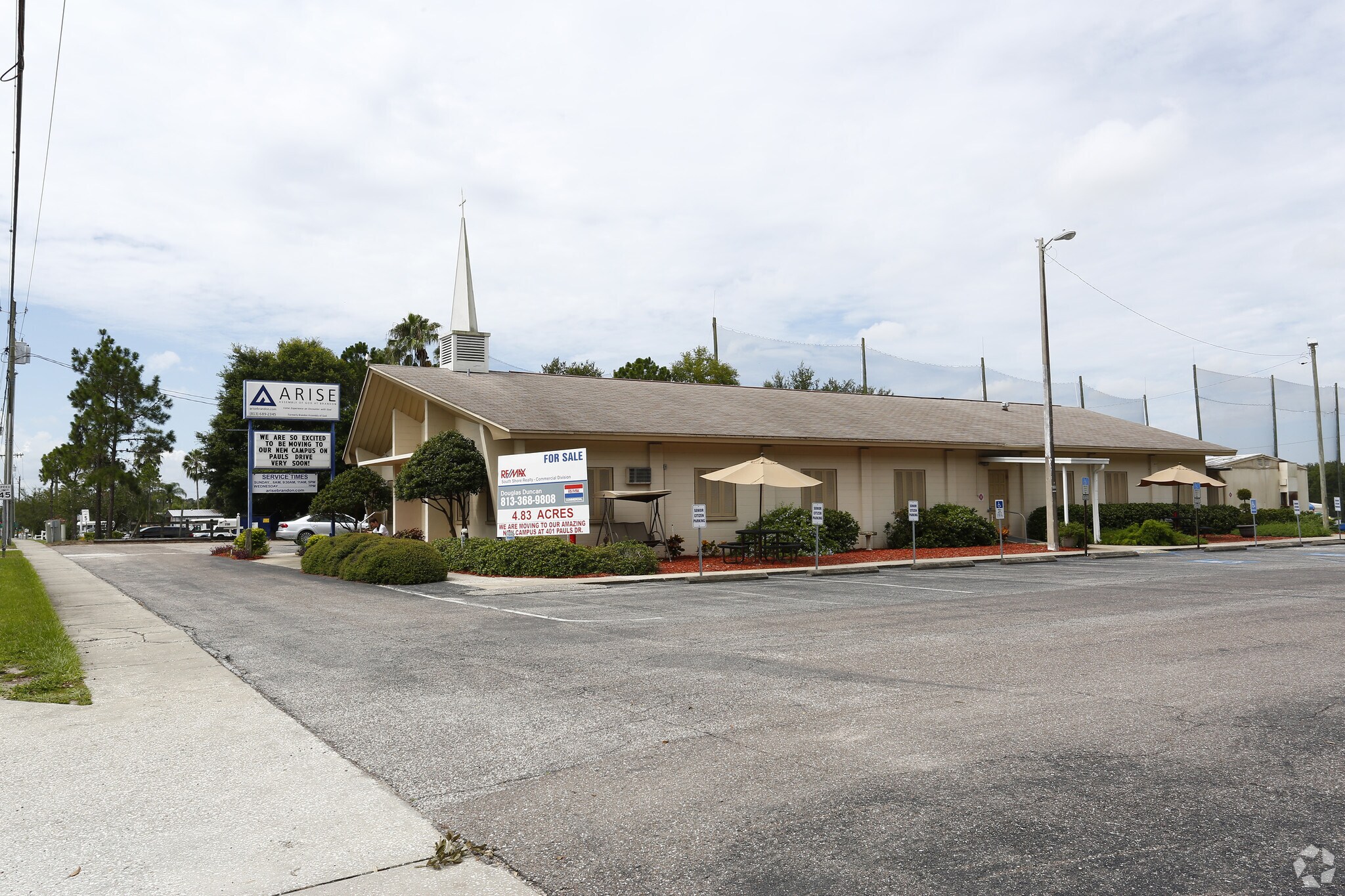 710 S Kings Ave, Brandon, FL for sale Primary Photo- Image 1 of 1