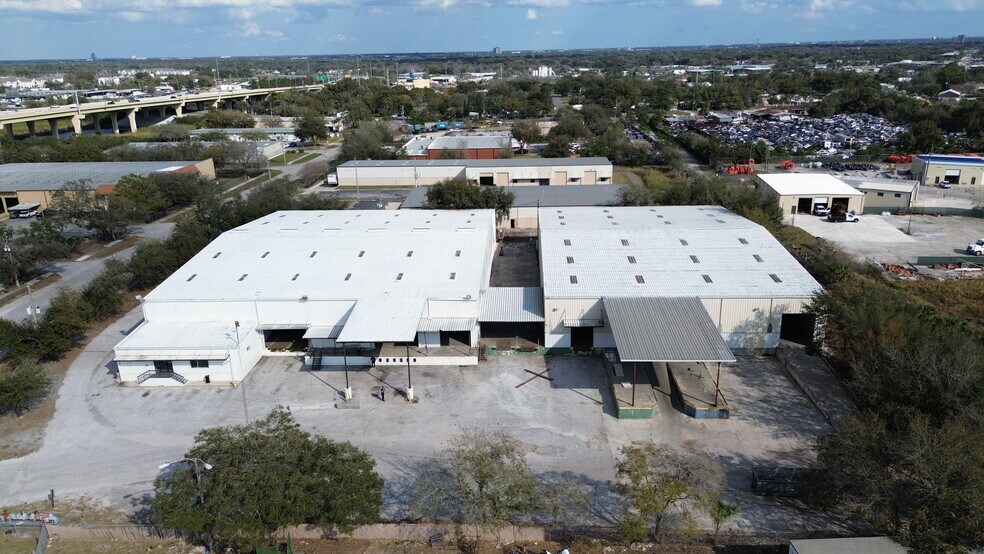 2550 Clark St, Apopka, FL for lease - Building Photo - Image 2 of 3