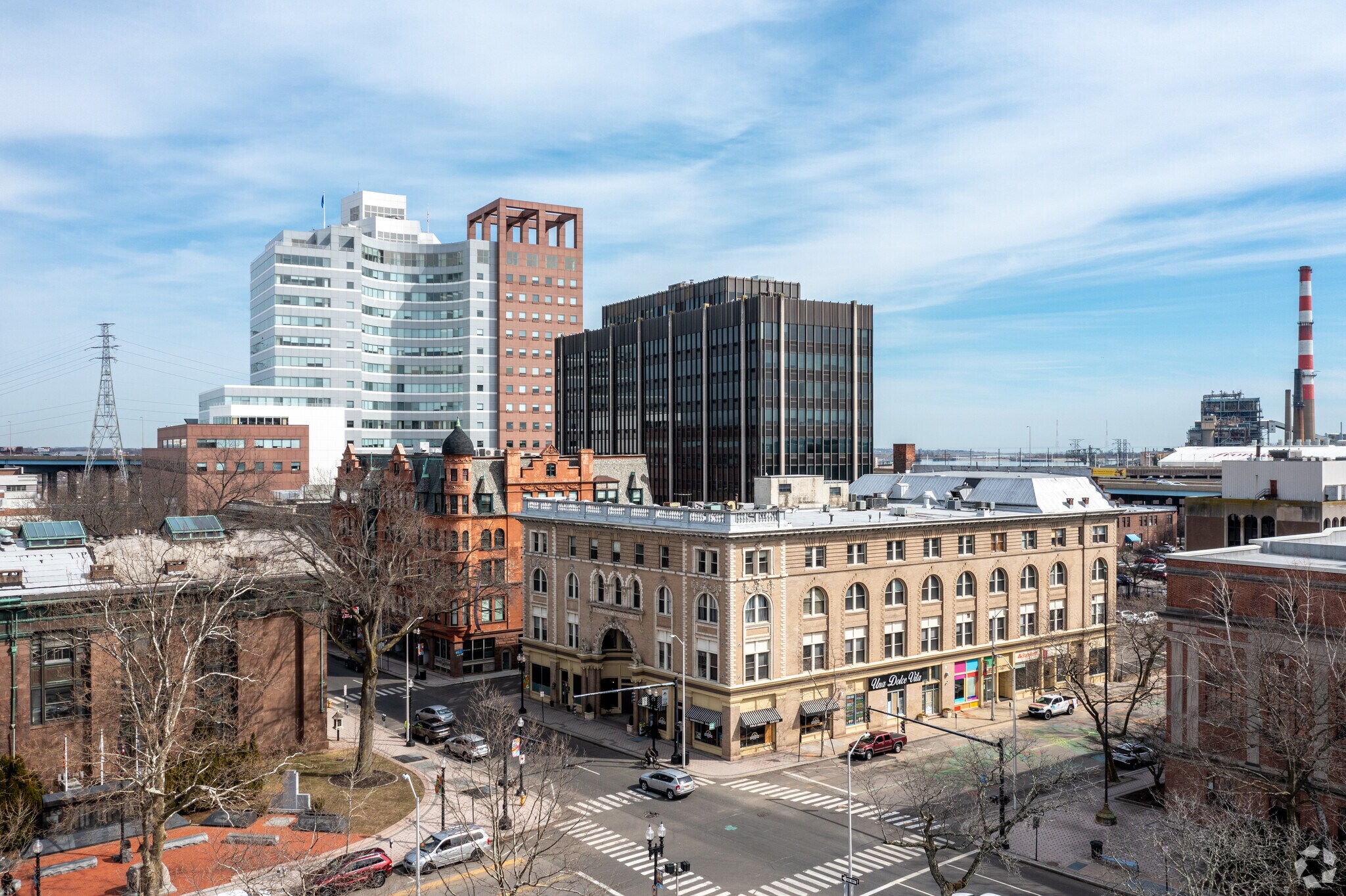 211 State St, Bridgeport, CT 06604 Office for Lease