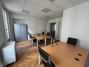 15 Rue Du Louvre, Paris for lease Interior Photo- Image 2 of 7