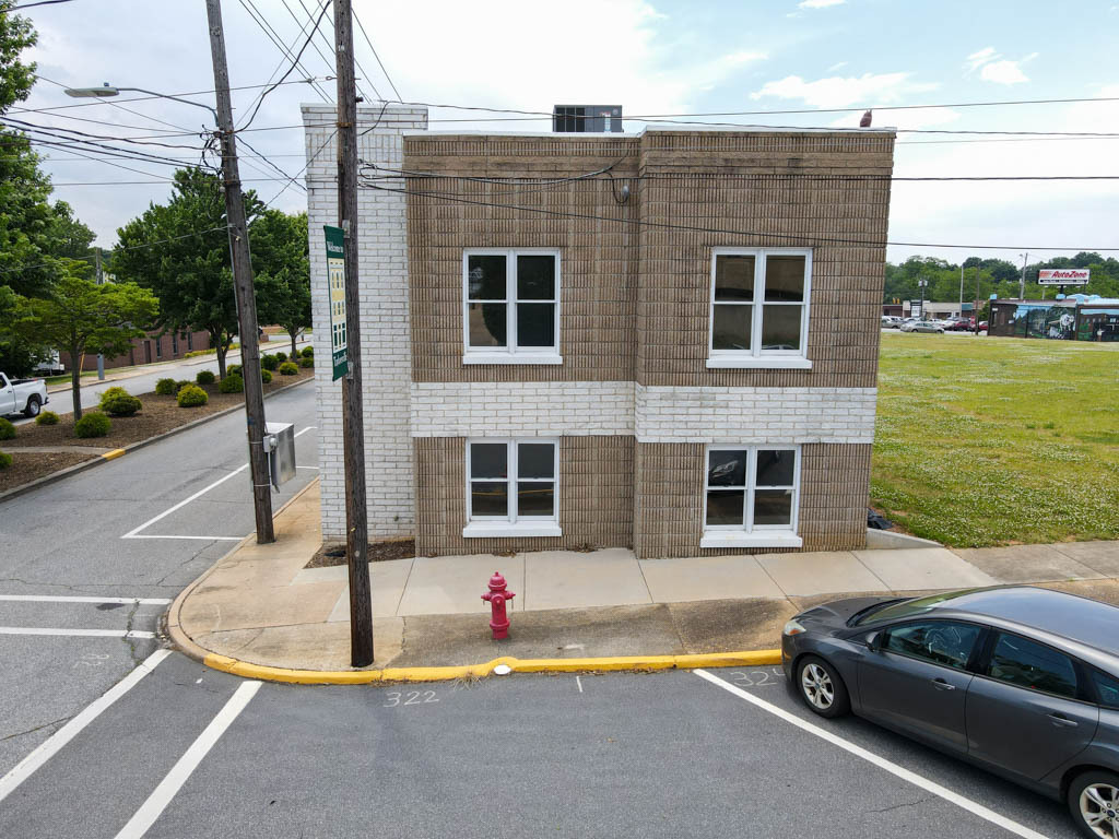 214 Main Avenue Dr, Taylorsville, NC for lease Building Photo- Image 1 of 13