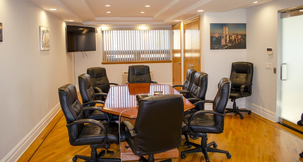 36-44 13th St, Long Island City, NY for lease - Interior Photo - Image 3 of 6