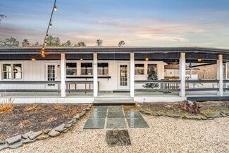 More details for 412 Montauk Hwy, East Quogue, NY - Retail for Sale