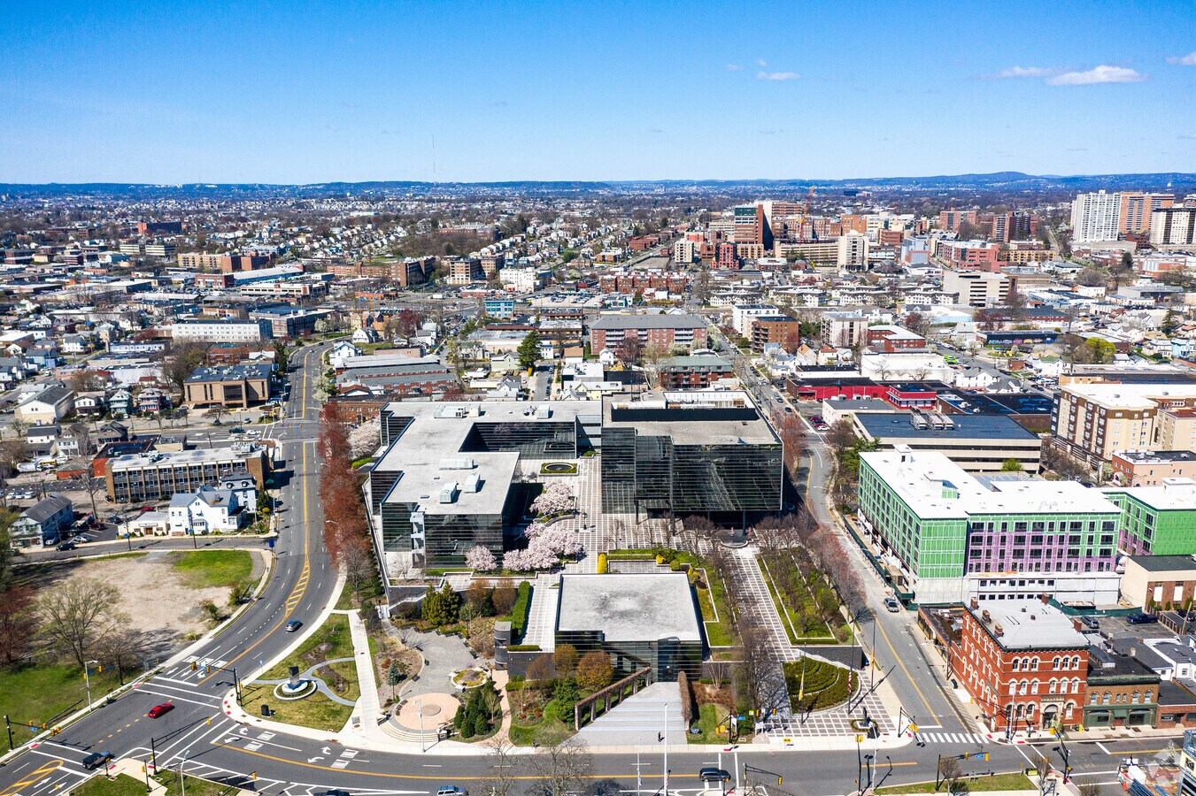 25 Main St, Hackensack, NJ 07601 Court Plaza