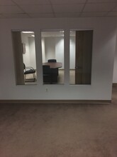 1100 H St NW, Washington, DC for lease Interior Photo- Image 2 of 5