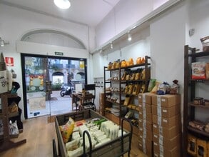 Carrer de Rocafort, 139, Barcelona, Barcelona for lease Interior Photo- Image 2 of 9