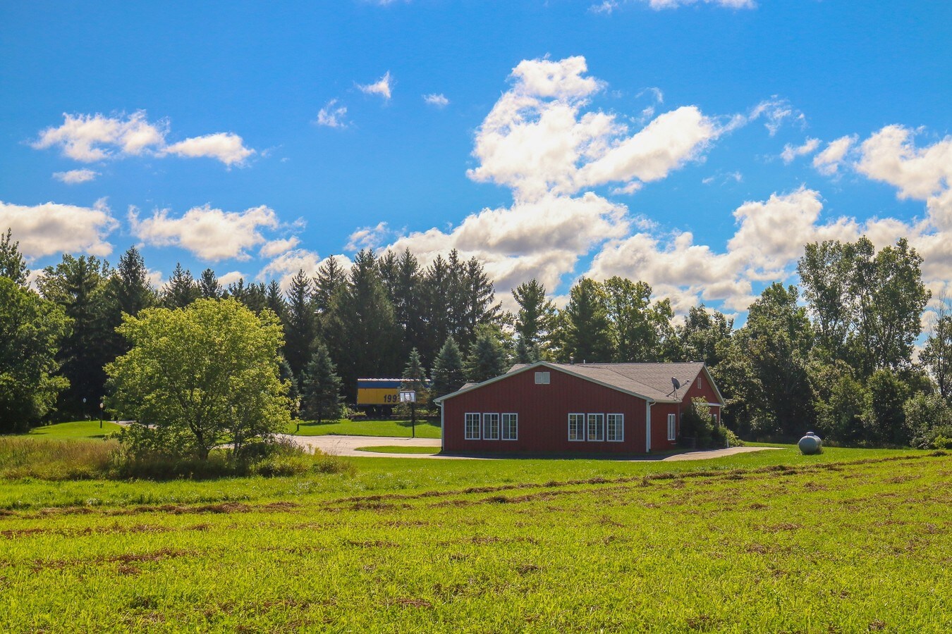 7255 E Baldwin Rd, Grand Blanc, MI 48439