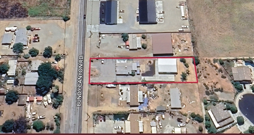 21335 Bundy Canyon Rd, Wildomar, CA for lease - Building Photo - Image 1 of 2