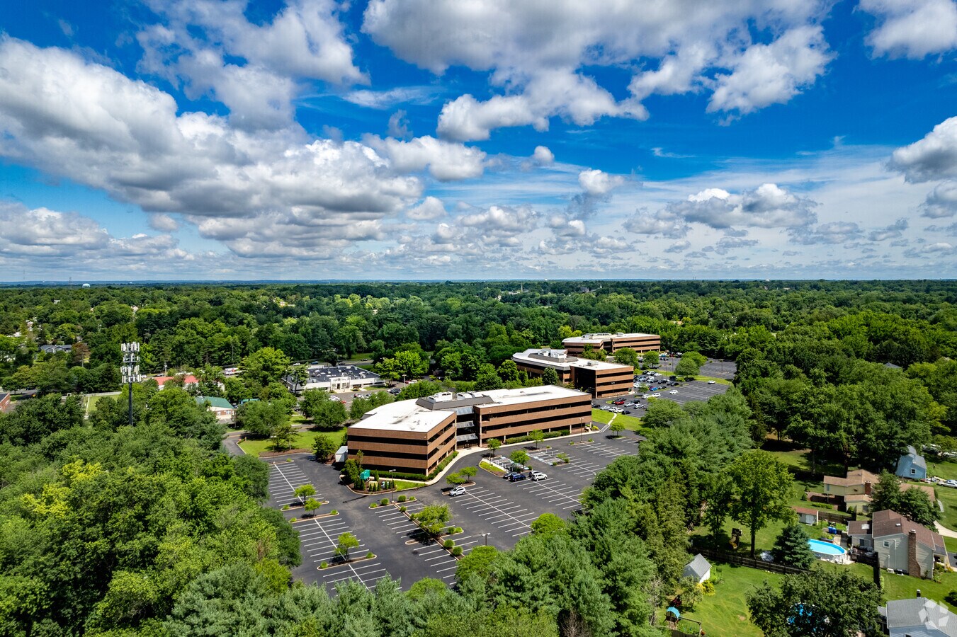 232 Strawbridge Dr, Moorestown, NJ 08057 Destination Maternity