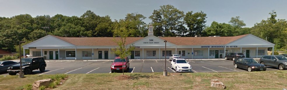 144 N Main St, Branford, CT for lease - Building Photo - Image 2 of 2