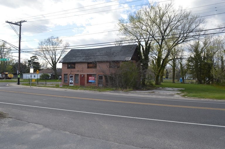 5669 Route 9, Tuckerton, NJ for sale - Primary Photo - Image 1 of 1