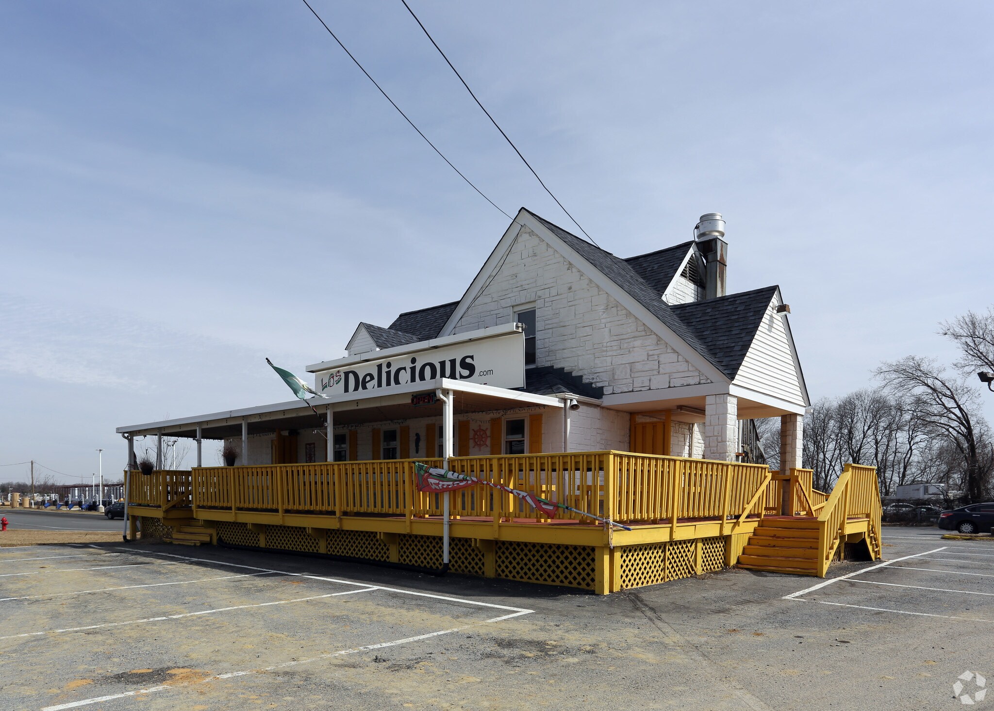 150 S Dupont Pky, New Castle, DE for sale Primary Photo- Image 1 of 1