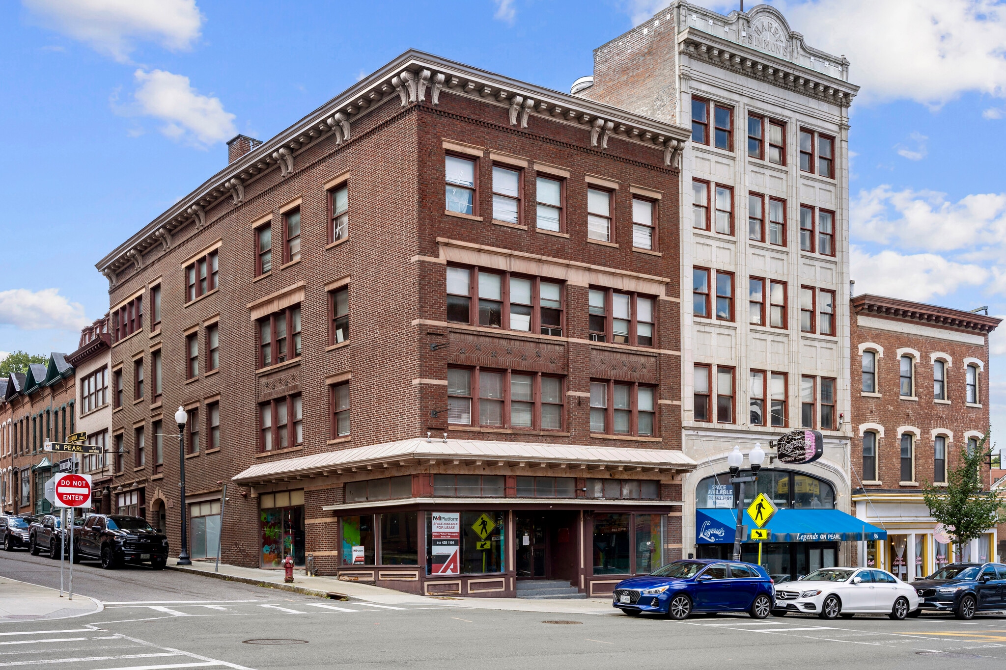 82 N Pearl St, Albany, NY for sale Building Photo- Image 1 of 53