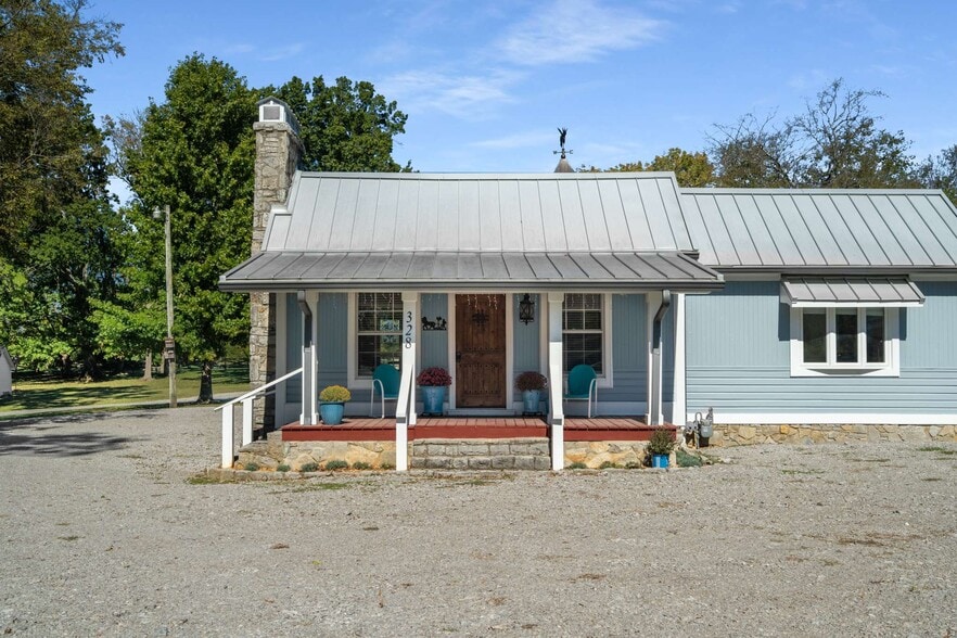 328 E Church St, Lewisburg, TN for sale - Primary Photo - Image 1 of 1
