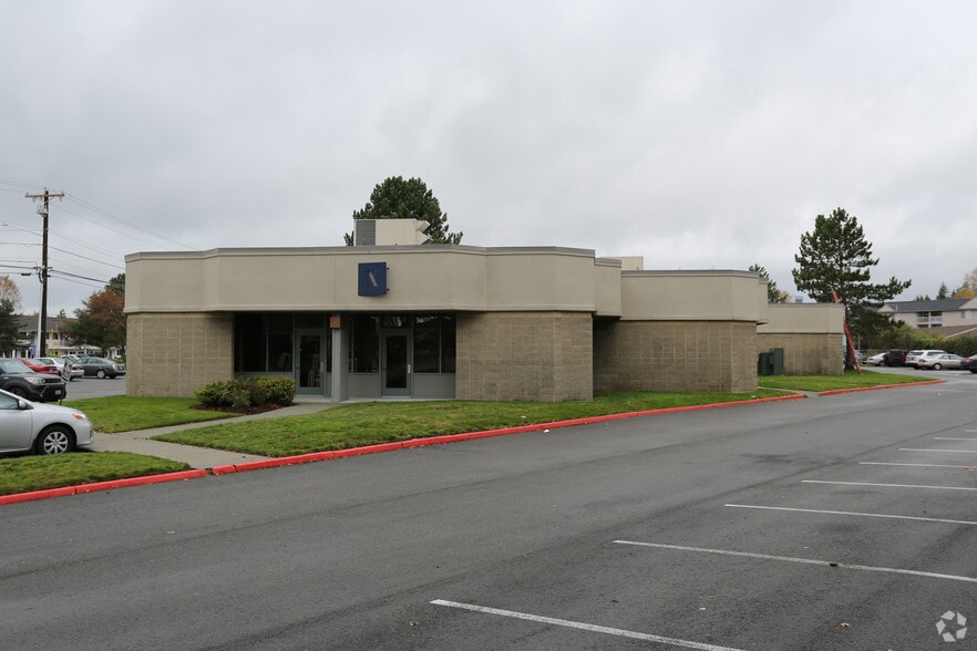 9930 Evergreen Way, Everett, WA for lease - Building Photo - Image 3 of 4