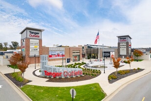 Tanger Outlets - Grand Rapids - Automotive Property