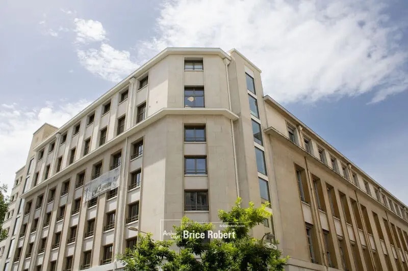 Office in Lyon for lease Building Photo- Image 1 of 10