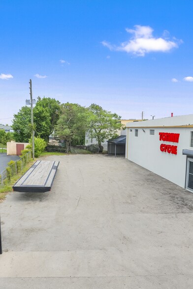 14532-14540 NW 26th Ave, Opa Locka, FL for sale - Building Photo - Image 2 of 14