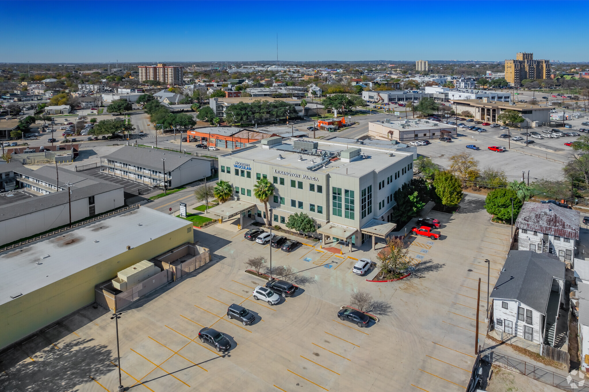 718 Lexington Ave, San Antonio, Tx 78212 - Lexington Plaza - Office 