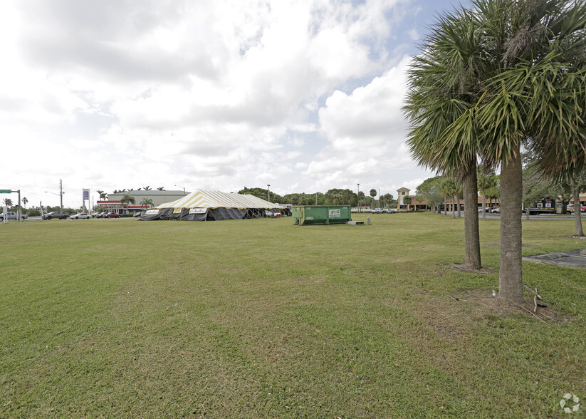 30346 Old Dixie Hwy, Homestead, FL for lease - Building Photo - Image 3 of 8