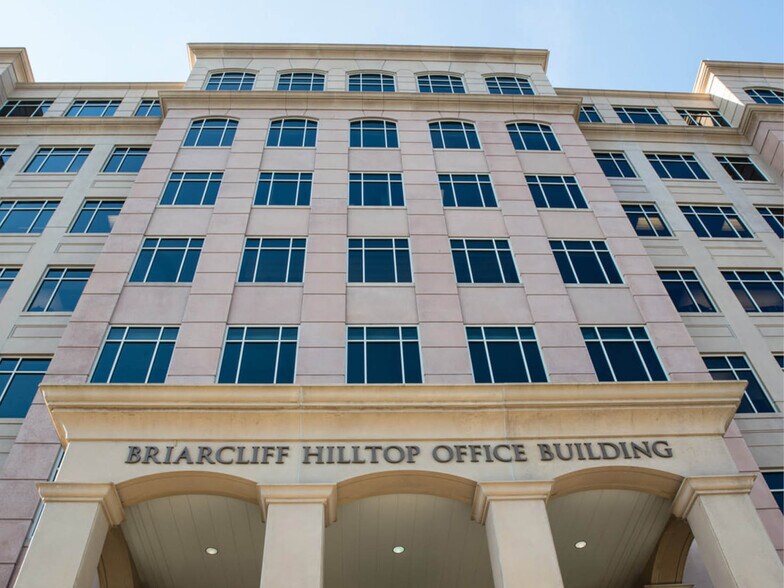 1251 NW Briarcliff Pky, Kansas City, MO for lease - Building Photo - Image 2 of 10