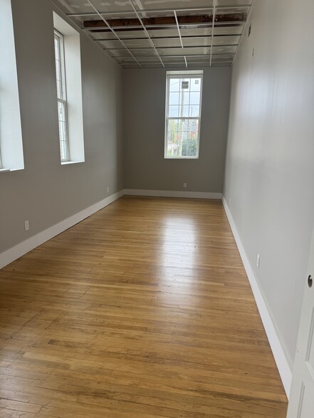 103 E Center St, Lexington, NC for sale - Building Photo - Image 1 of 1