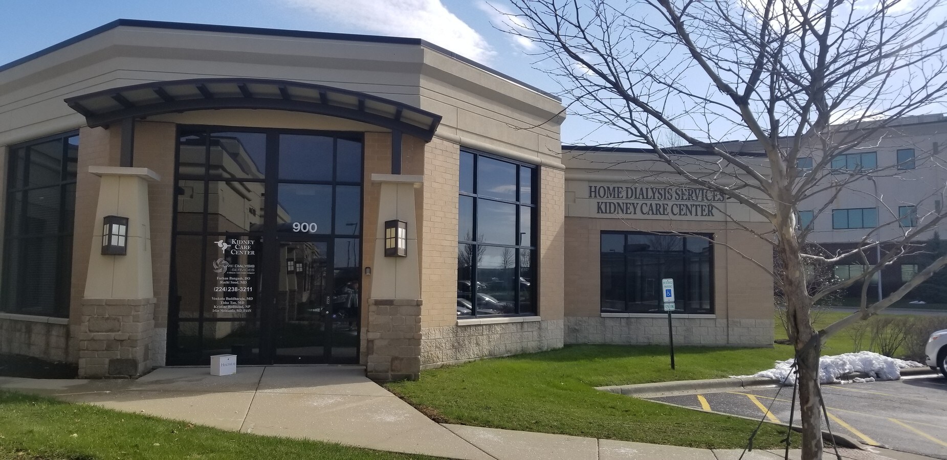 1670 Capital St, Elgin, IL 60124