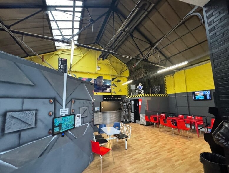 22 Cranbrook St, Nottingham for sale - Interior Photo - Image 2 of 19