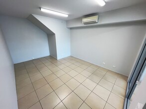 75 Waterway Dr, Coomera for lease Interior Photo- Image 2 of 12