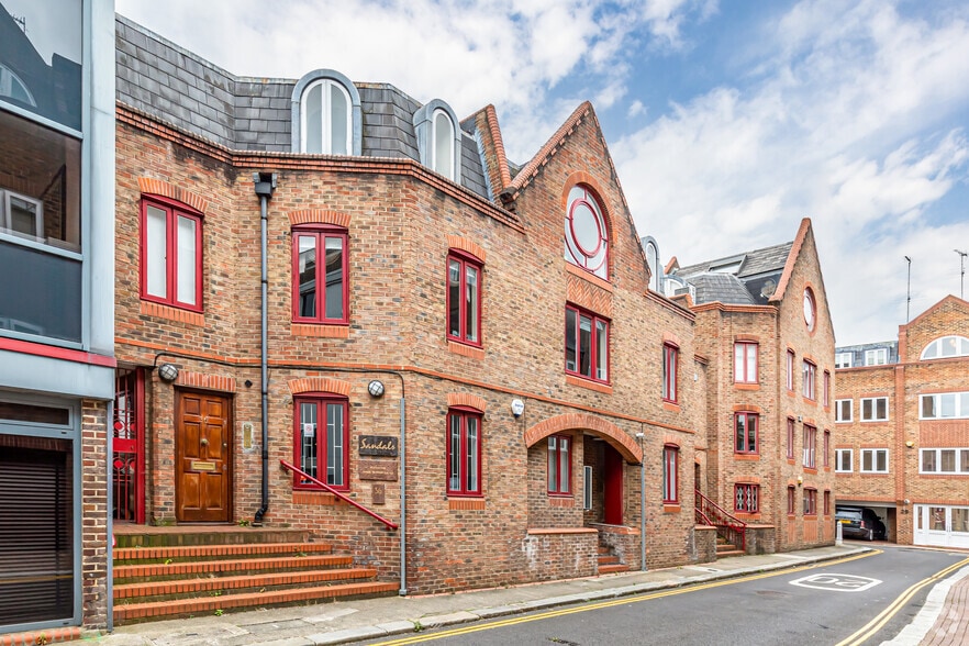 32-36 Ives St, London for sale - Primary Photo - Image 1 of 1