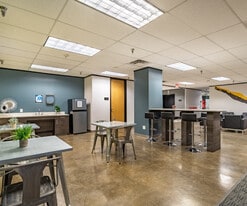 Executive Center - Convenience Store