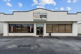 South Park Plaza - Convenience Store