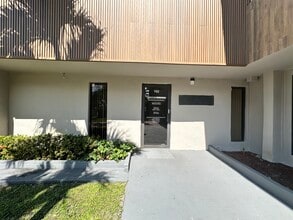 4121 NW 5th St, Plantation, FL for lease Interior Photo- Image 1 of 19