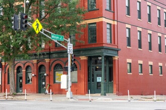 1402 S 13th St, Omaha, NE for lease Building Photo- Image 2 of 15