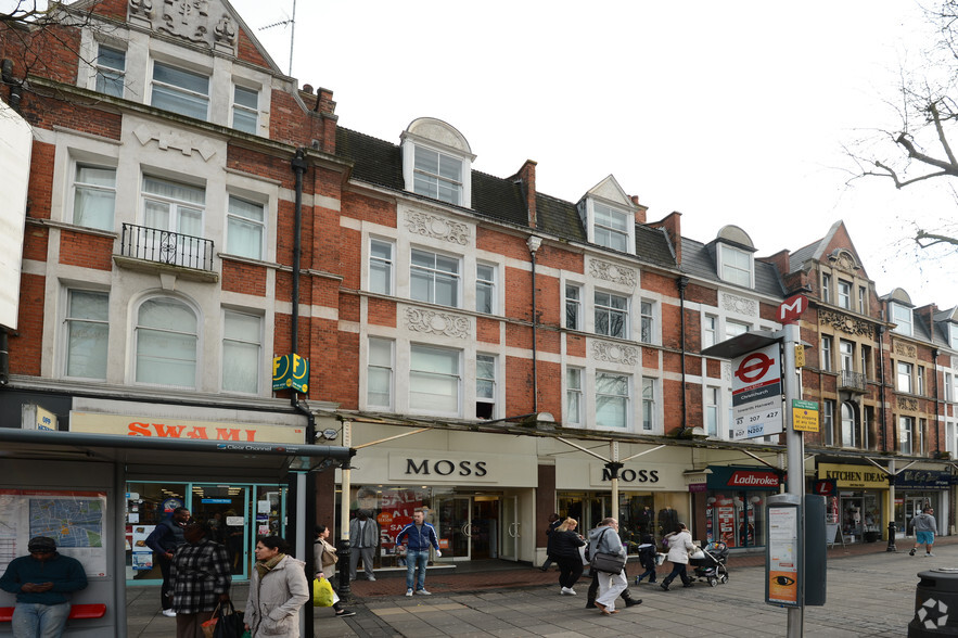 17-19 New Broa, London for lease - Primary Photo - Image 1 of 5