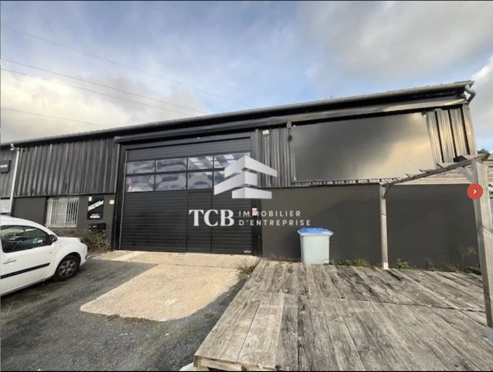 Flex in La Chapelle-sur-Erdre for lease Building Photo- Image 1 of 6