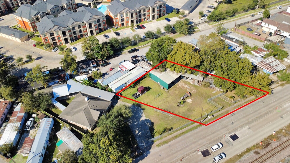 6235 Griggs Rd, Houston, TX for sale - Building Photo - Image 2 of 14