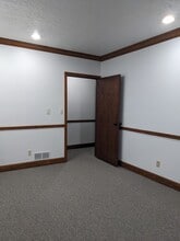 2696 N University Ave, Provo, UT for lease Interior Photo- Image 2 of 5