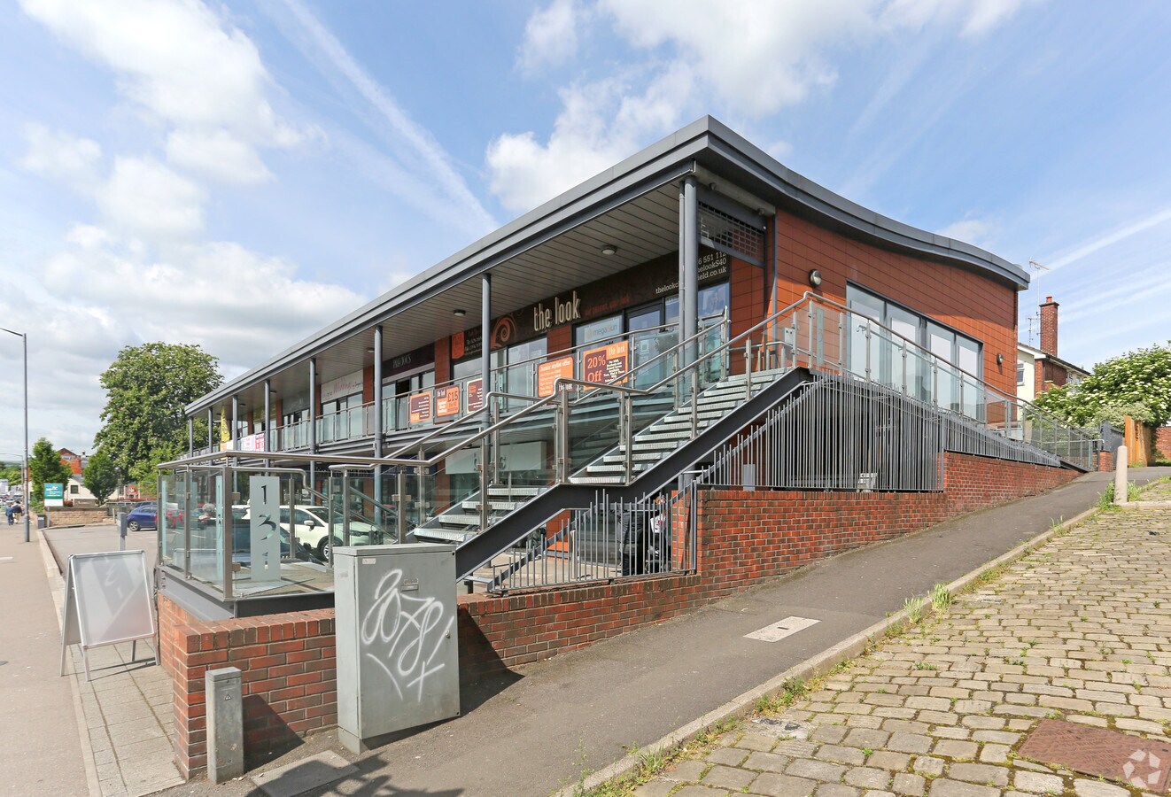 131 Chatsworth Rd, Chesterfield, DBY S40 2AP