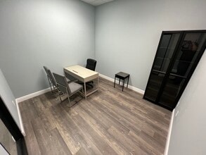 2121 S Hiawasee Rd, Orlando, FL for lease Interior Photo- Image 1 of 4