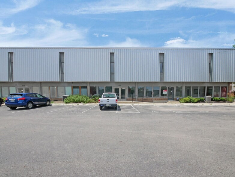 5075-5095 Westerville Rd, Columbus, OH for lease - Building Photo - Image 1 of 14