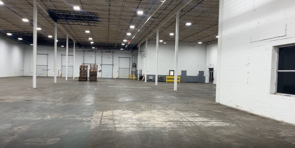 1000 Forge Ave, Norristown, PA for lease - Commercial Listing Video - Image 2 of 7