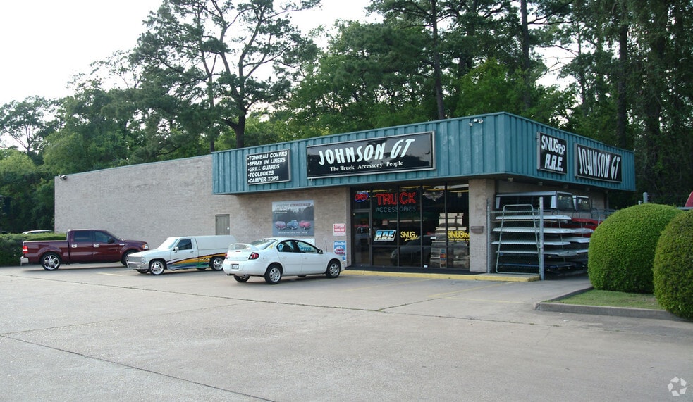 2 Building Portfolio portfolio of 3 properties for sale on LoopNet.com - Primary Photo - Image 2 of 2