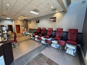 1584 McNeil St, Dupont, WA for lease Interior Photo- Image 1 of 4