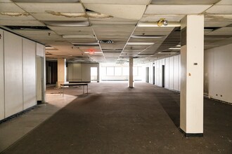 1632 Burlington St E, Hamilton, ON for lease Building Photo- Image 2 of 23