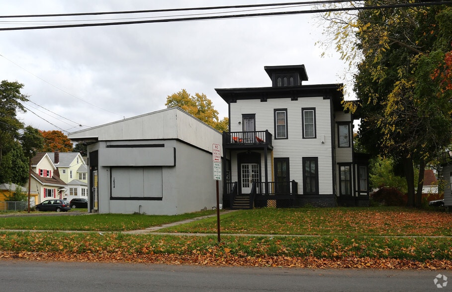 1620-1624 Court St, Syracuse, NY for sale - Primary Photo - Image 1 of 1