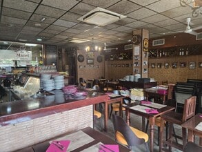 Retail in Castellar del Vallès, Barcelona for lease Interior Photo- Image 2 of 9