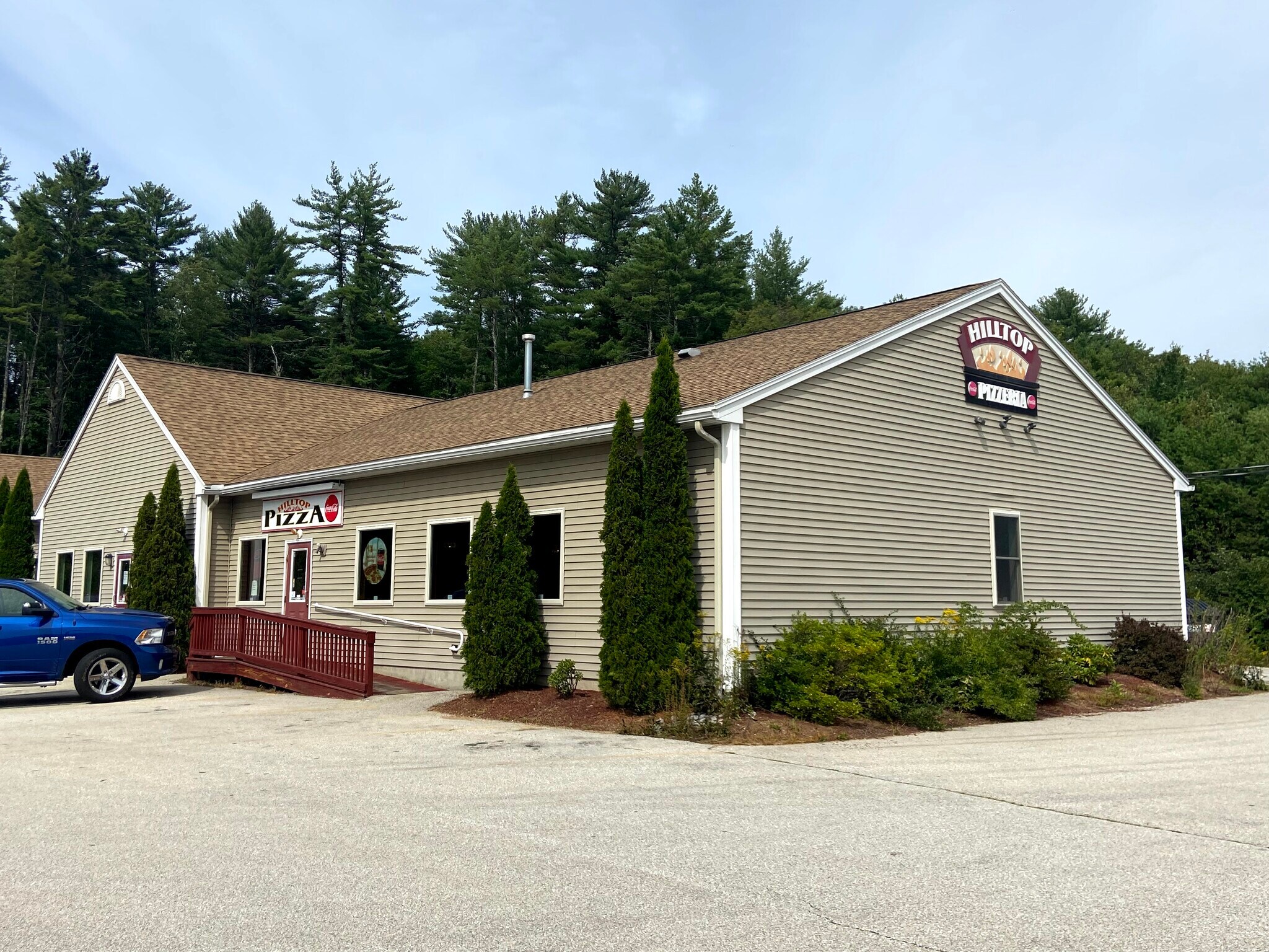 1724 Dover Rd, Epsom, NH 03234