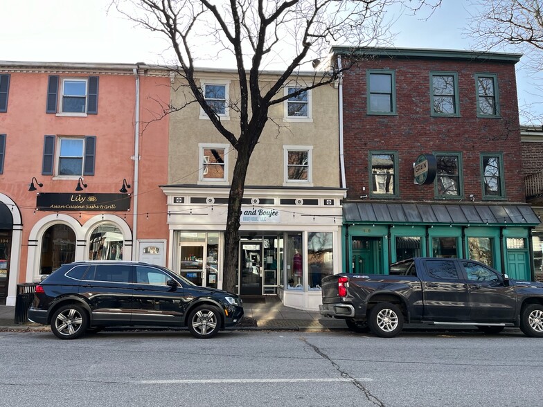 106 W State St, Kennett Square, PA for lease - Building Photo - Image 1 of 13