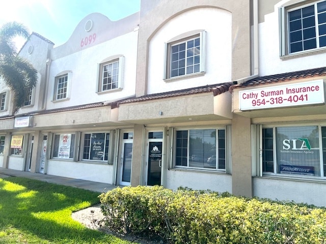 6099 Stirling Rd, Davie, FL for lease - Building Photo - Image 2 of 28